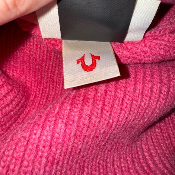 True Religion Beanie - Picture 5 of 5